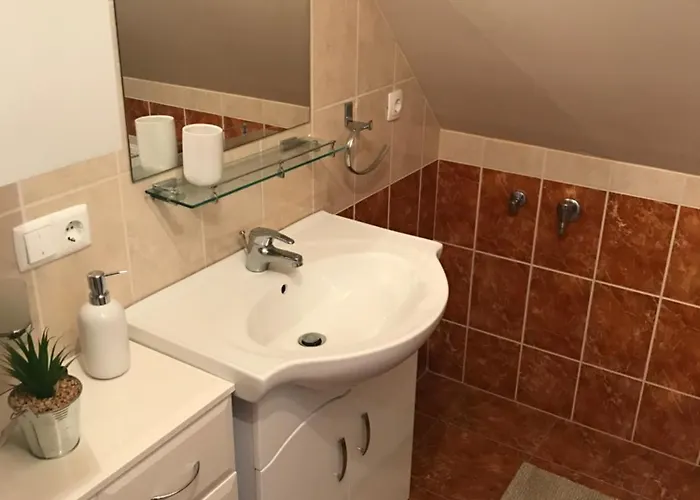 Kert Daire Cserkeszőlő